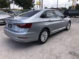 Used 2020 Volkswagen Jetta SE image 3