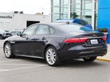 Used 2016 Jaguar XF R-Sport image 5