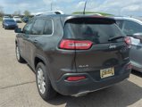 Used 2016 Jeep Cherokee Limited image 4