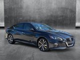 Used 2019 Nissan Altima 2.5 Platinum image 3