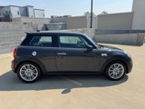 Used 2015 MINI Cooper S image 2