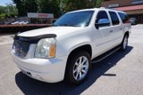 Used 2011 GMC Yukon XL Denali image 3