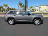Used 2023 Jeep Grand Cherokee Laredo image 5