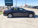 Used 2023 Chevrolet Malibu LT image 3