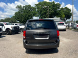 Used 2020 Dodge Grand Caravan SE image 4