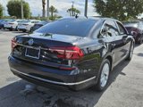 Used 2018 Volkswagen Passat 2.0T SE image 5