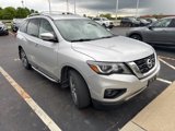 Used 2019 Nissan Pathfinder SV image 4