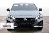 Used 2024 Nissan Altima 2.5 SR w/ SR Premium Package image 3