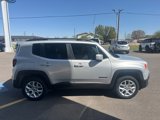 Used 2018 Jeep Renegade Latitude w/ Cold Weather Group image 5