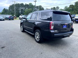 Used 2017 GMC Yukon SLT w/ Premium Edition image 6