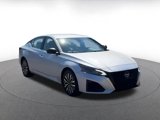 Used 2024 Nissan Altima 2.5 SV image 3