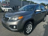 Used 2012 Kia Sorento LX w/ Convenience Pkg image 2