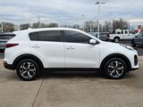 Used 2020 Kia Sportage LX image 5