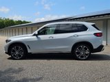 Used 2022 BMW X5 xDrive40i w/ Premium Package image 2