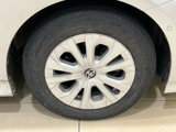 Used 2020 Toyota Prius LE image 3