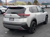 Used 2023 Nissan Rogue SV image 3