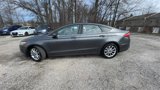 Used 2017 Ford Fusion SE w/ Fusion SE Technology Package image 6