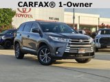 Used 2019 Toyota Highlander XLE image 2