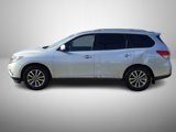 Used 2015 Nissan Pathfinder SL w/ SL Premium Package image 2
