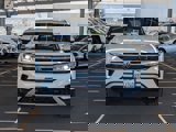 Used 2021 Volkswagen Atlas Cross Sport SE w/ Panoramic Sunroof Package image 2