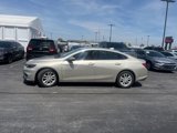 Used 2016 Chevrolet Malibu LT image 3