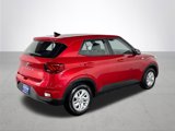 Used 2022 Hyundai Venue SE w/ Cargo Package image 6