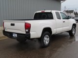 Used 2020 Toyota Tacoma SR image 3