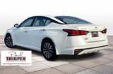 Used 2023 Nissan Altima 2.5 SV image 2