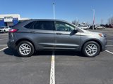 Used 2023 Ford Edge SEL image 2
