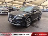 Used 2023 Nissan Rogue SV image 3