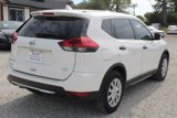Used 2017 Nissan Rogue S image 5