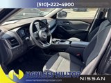 Used 2023 Nissan Rogue SV image 5
