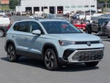 New 2025 Volkswagen Taos SE image 3