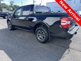 Used 2024 Ford Maverick XLT image 3
