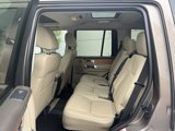 Used 2015 Land Rover LR4 HSE LUX image 4