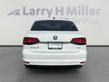 Used 2017 Volkswagen Jetta SE image 4
