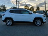 Used 2023 Jeep Compass Latitude image 4
