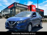 Used 2022 Nissan Rogue Sport S image 2