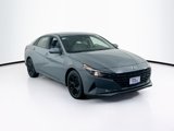 Used 2023 Hyundai Elantra SEL image 3