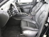 Used 2024 Porsche Macan image 5