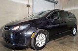 Used 2017 Chrysler Pacifica Touring w/ Tire & Wheel Group image 4