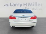Used 2011 Hyundai Genesis 4.6 image 4