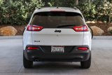 Used 2016 Jeep Cherokee Latitude image 5
