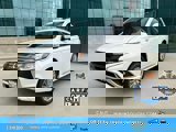 Used 2022 Mitsubishi Outlander SEL image 2