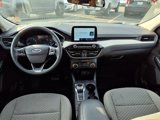 Used 2022 Ford Escape SE image 3