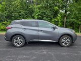 Used 2018 Nissan Murano S image 2