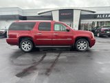 Used 2014 GMC Yukon XL Denali image 2