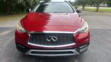 Used 2018 INFINITI QX30 Premium image 3