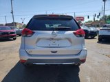 Used 2017 Nissan Rogue SV image 5