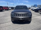 Used 2019 Jeep Grand Cherokee Altitude image 2